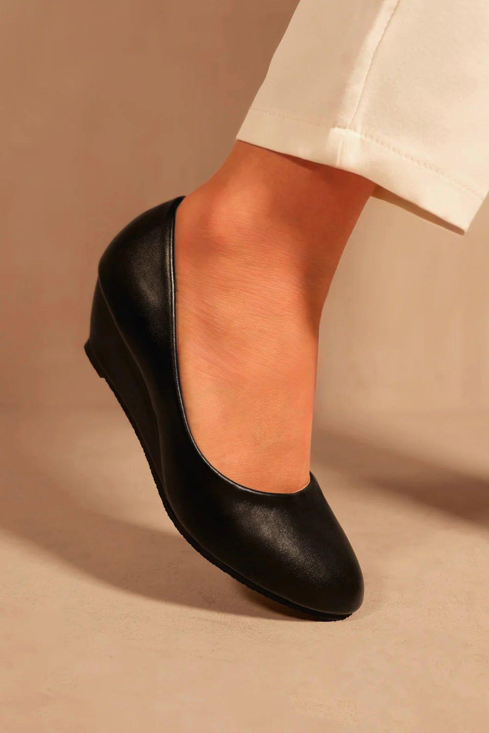 Wedge court shoes uk hotsell